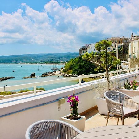 Hotel Punta San Francesco Вьесте Экстерьер фото
