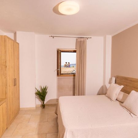 Hotel Punta San Francesco Вьесте Экстерьер фото