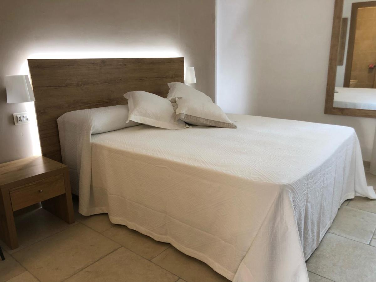 Hotel Punta San Francesco Вьесте Экстерьер фото