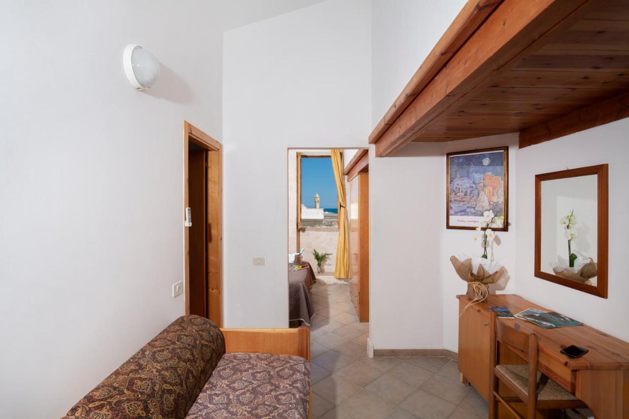 Hotel Punta San Francesco Вьесте Экстерьер фото