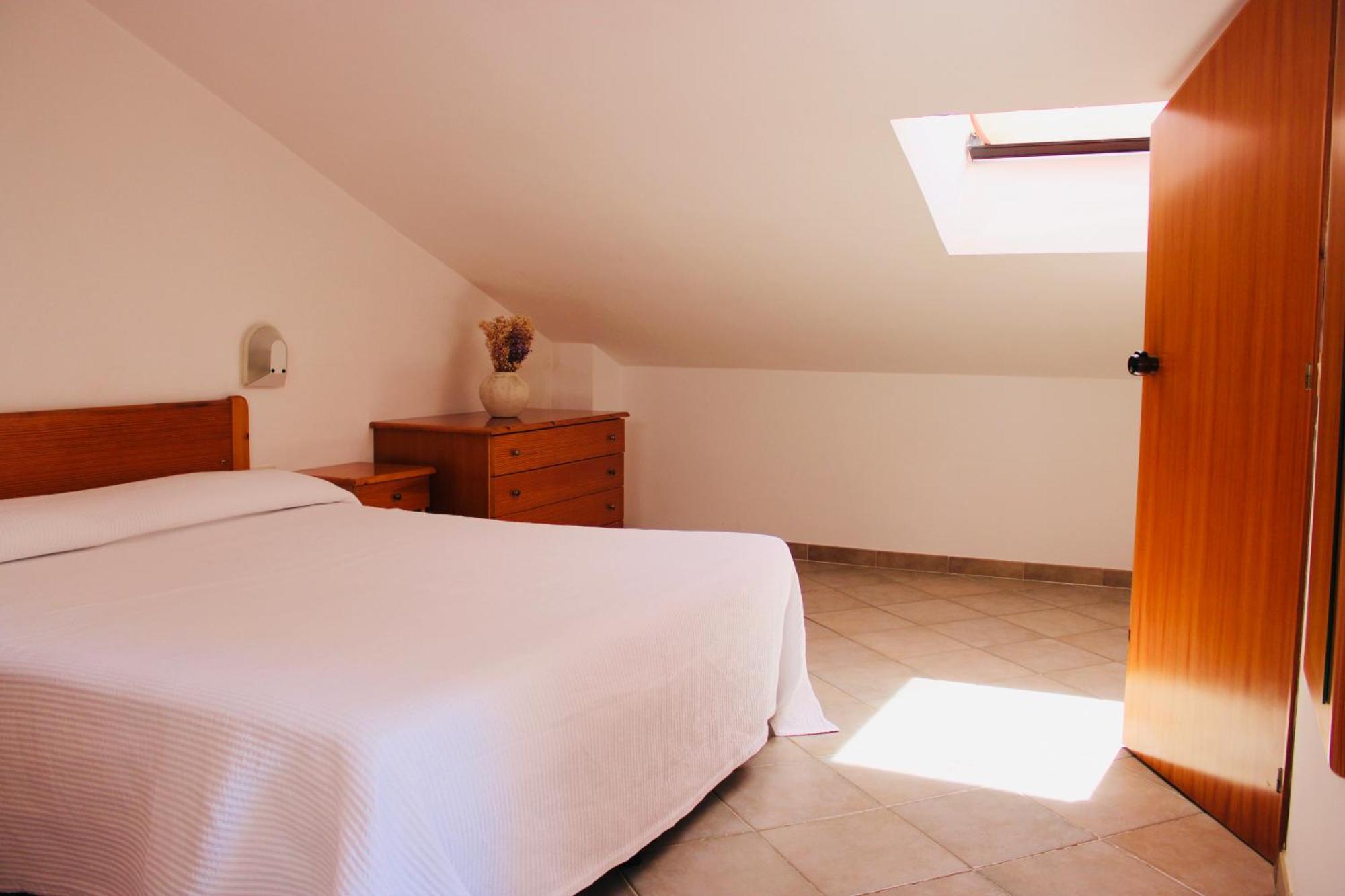 Hotel Punta San Francesco Вьесте Экстерьер фото