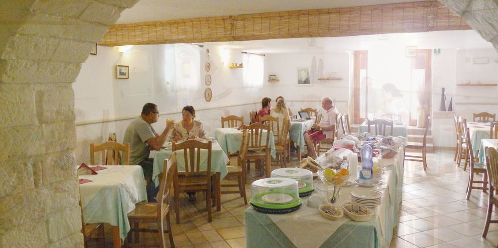 Hotel Punta San Francesco Вьесте Экстерьер фото